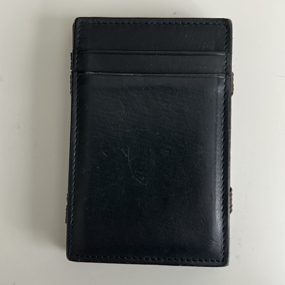 SOLD J. Crew Foldable Leather Wallet Black and Brown - Picture 2 of 7